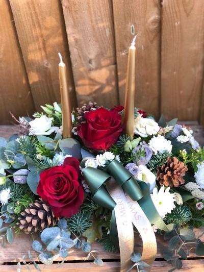 A Crimson Christmas Arrangement